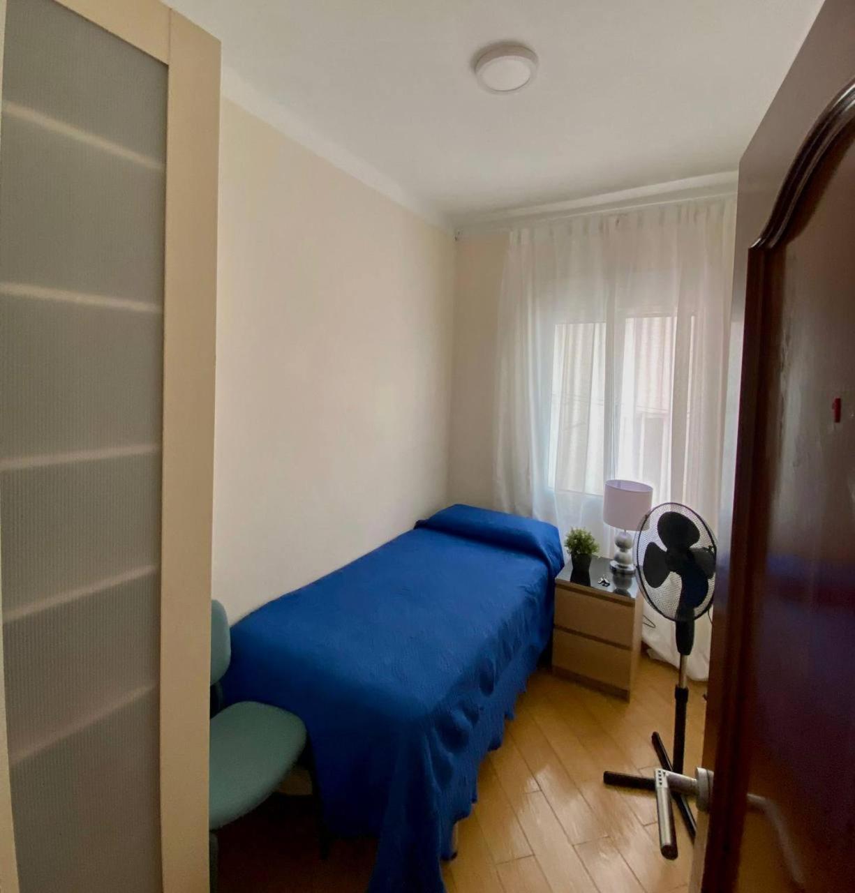 Rooms Nueva Valencia Barcelona Exterior photo